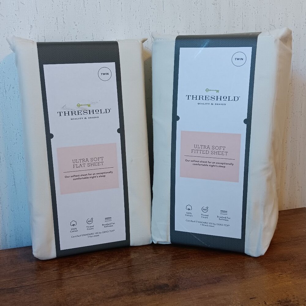 Threshold Ultra Soft Sheet Set (Fitted & Flat), TWIN, Sour Cream color